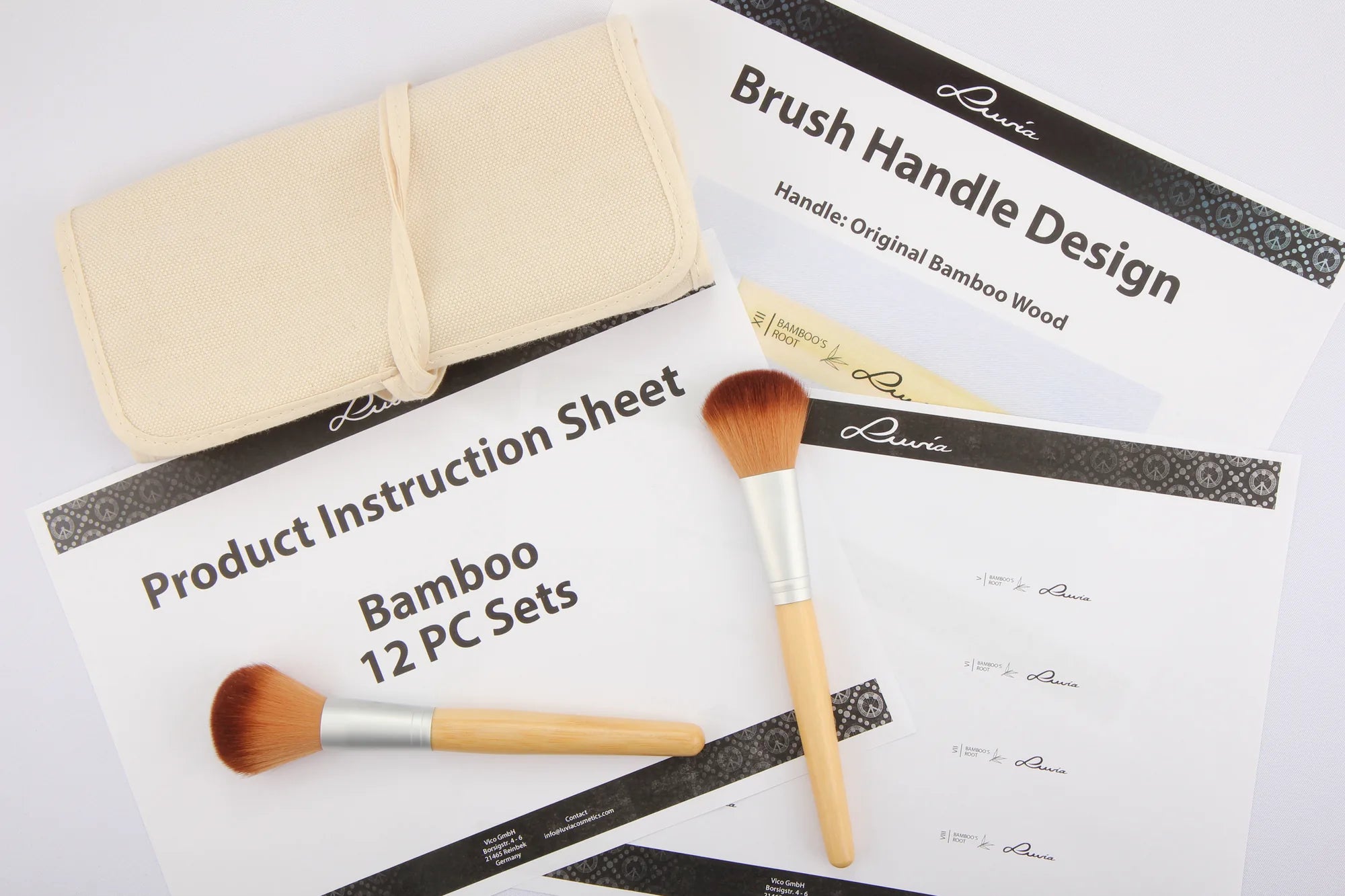 Erstes Muster des Bamboo's Root Pinselsets mit technischen Unterlagen