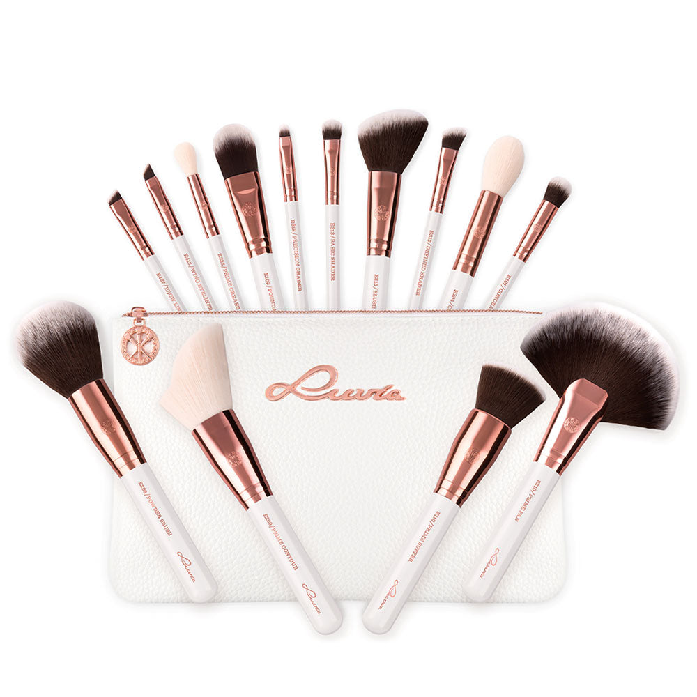 Essential Brushes - Feather White